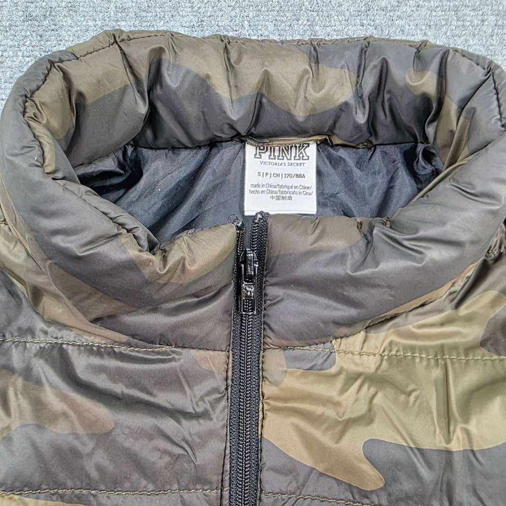PINK Victoria's Secret Camo Puffer Jacket Coat Full Zip Lightweight‎ Small